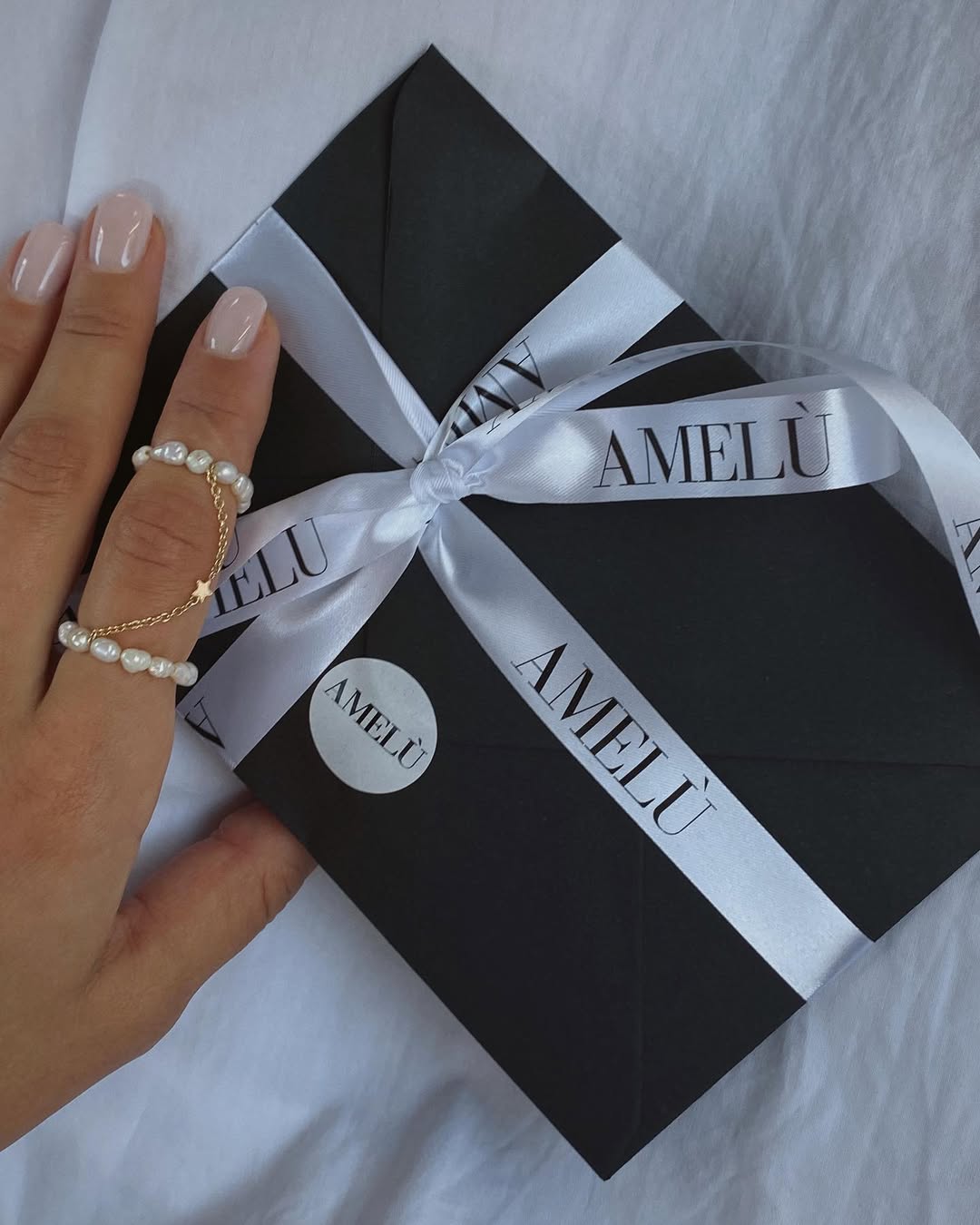 AMELÙ signature gift box